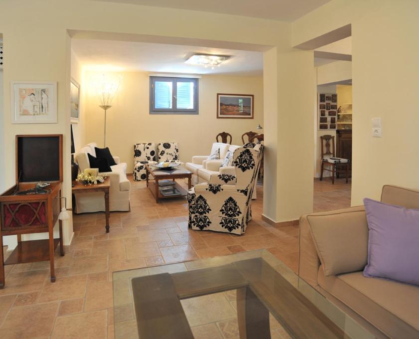 Fistikies Holiday Apartments Aegina Exterior photo