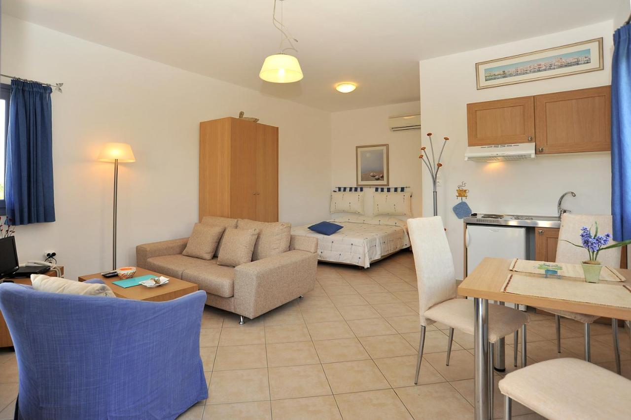 Fistikies Holiday Apartments Aegina Room photo